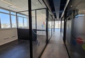 Office  For Sale  in  Anavargos