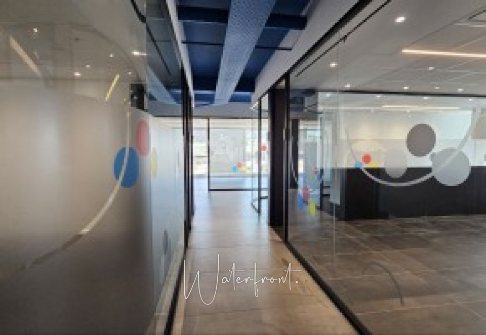 Office  For Sale  in  Anavargos