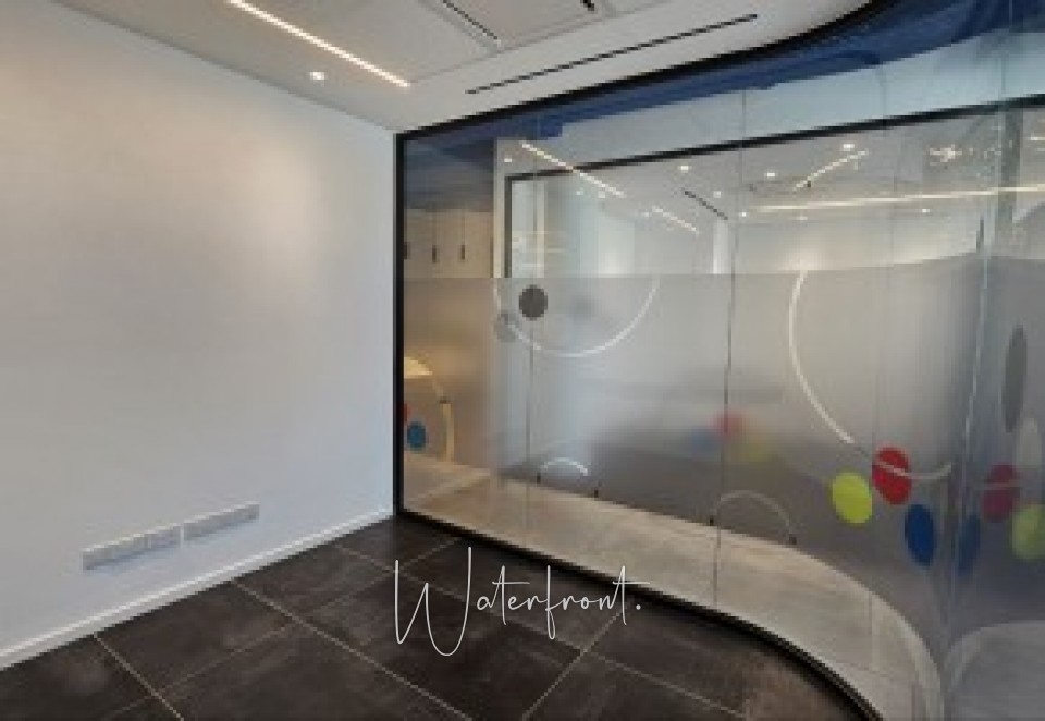 Office  For Sale  in  Anavargos