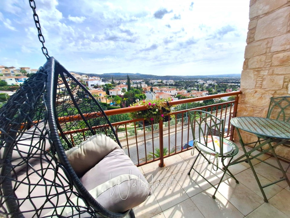 Town House For Sale  in  Peyia