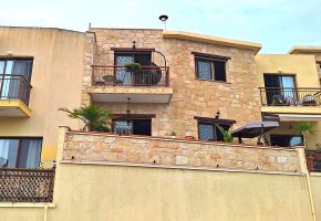 Town House For Sale  in  Peyia