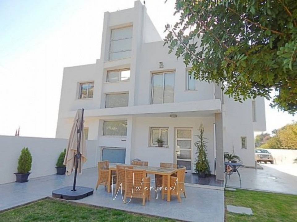 3 bedroom Vill in Tsada