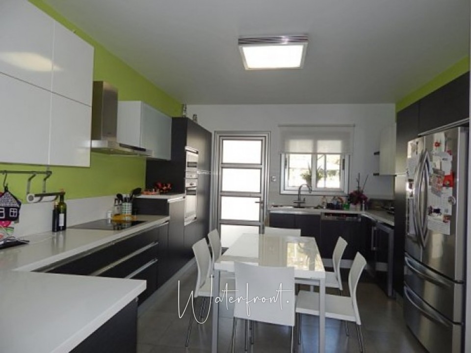 3 bedroom Vill in Tsada