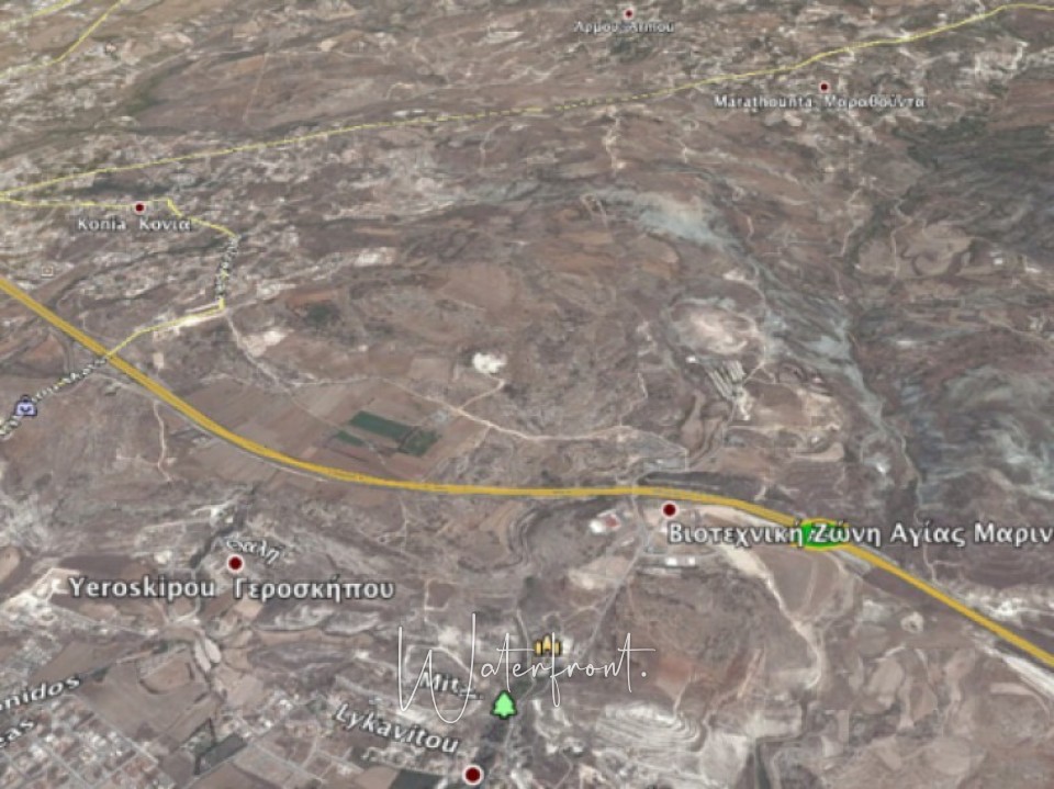 Land in Marathounda