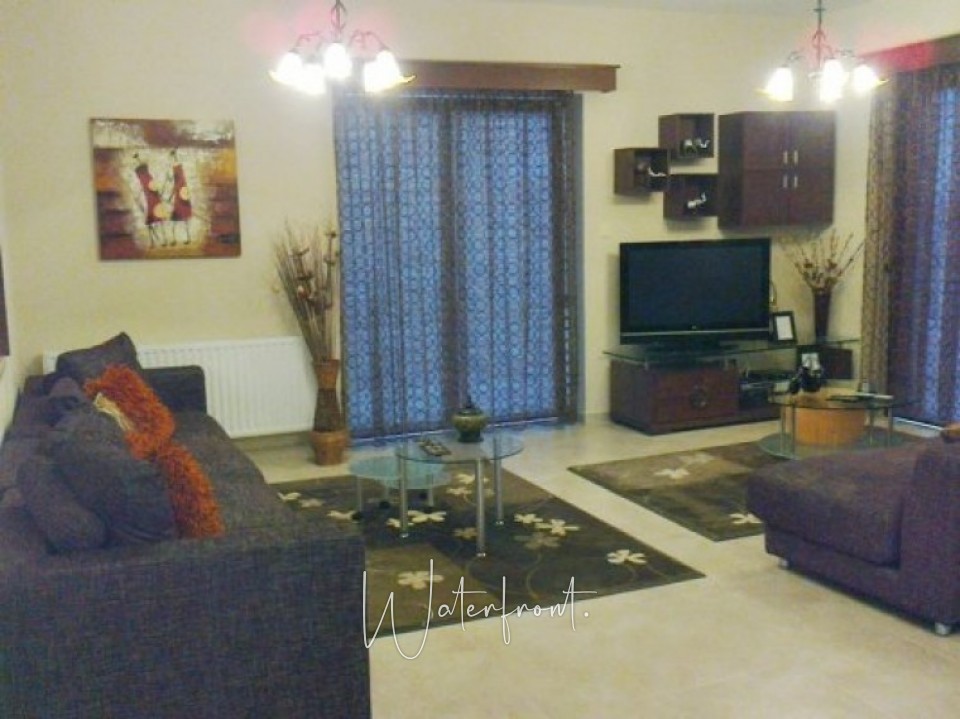 5 Bedroom Detached House in Tsada