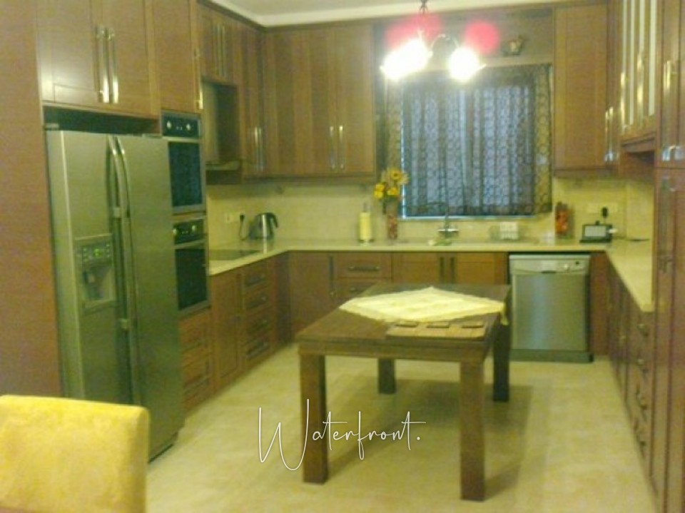 5 Bedroom Detached House in Tsada