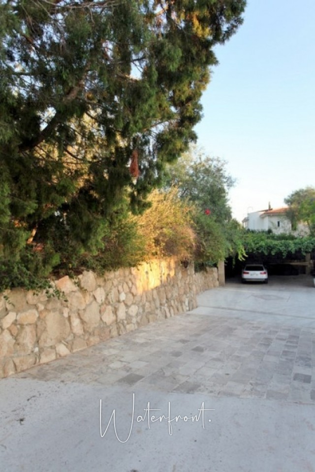 Detached Villa For Sale  in  Kamares - Tala