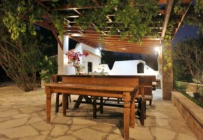 Detached Villa For Sale  in  Kamares - Tala