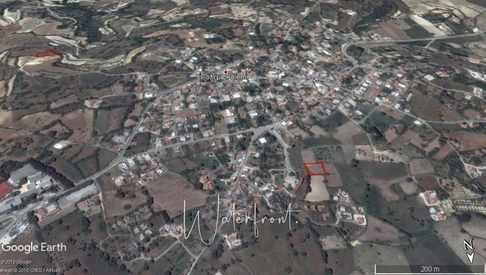 Residential Land  For Sale  in  Polemi