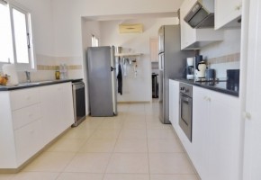 Penthouse For Sale  in  Yeroskipou