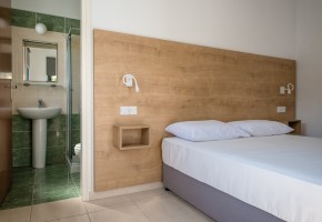 Building For Sale  in  Kissonerga