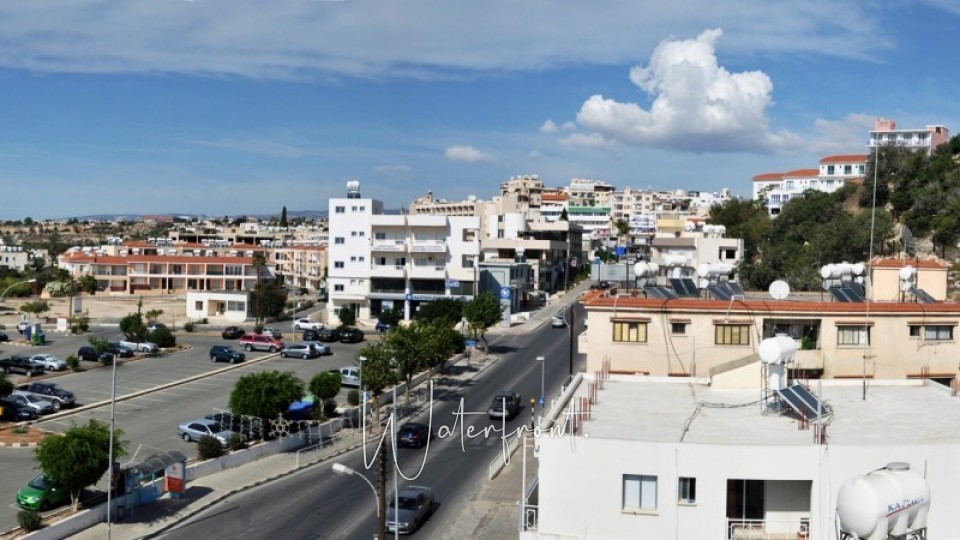 Building For Sale  in  Kato Pervolia